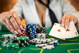 Layar utama aplikasi kasino mobile gosugamers dengan pasar Liga 1 dan permainan slot
